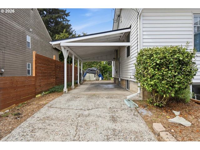 731 Nw HILL St, Camas, WA 98607