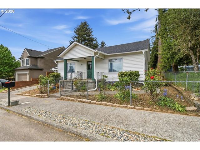 731 Nw HILL St, Camas, WA 98607