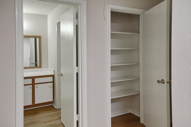 1106 Mossy Branch Street, Houston, TX 77073