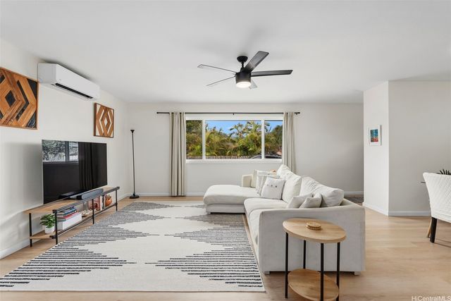 447-A Manono Street, Kailua, HI 96734