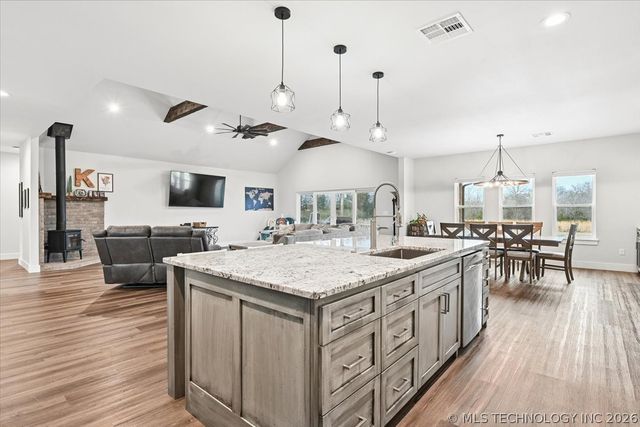 32100 S 4180 Road, Inola, OK 74036