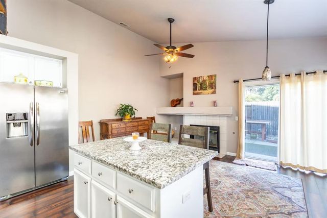 9316 Caulfield Drive, Elk Grove, CA 95758