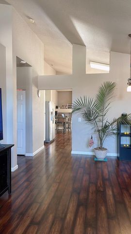 9316 Caulfield Drive, Elk Grove, CA 95758