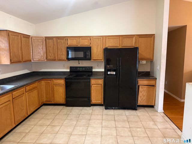 9 Sanford Street, West Haven, CT 06516