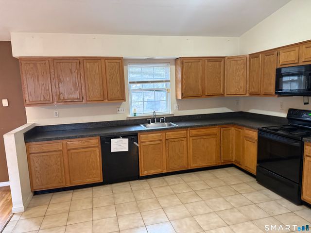 9 Sanford Street, West Haven, CT 06516