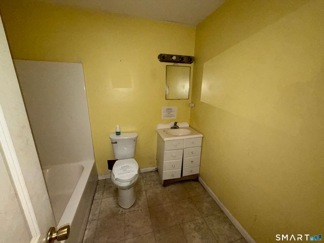 9 Sanford Street, West Haven, CT 06516