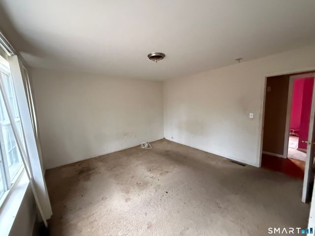 9 Sanford Street, West Haven, CT 06516