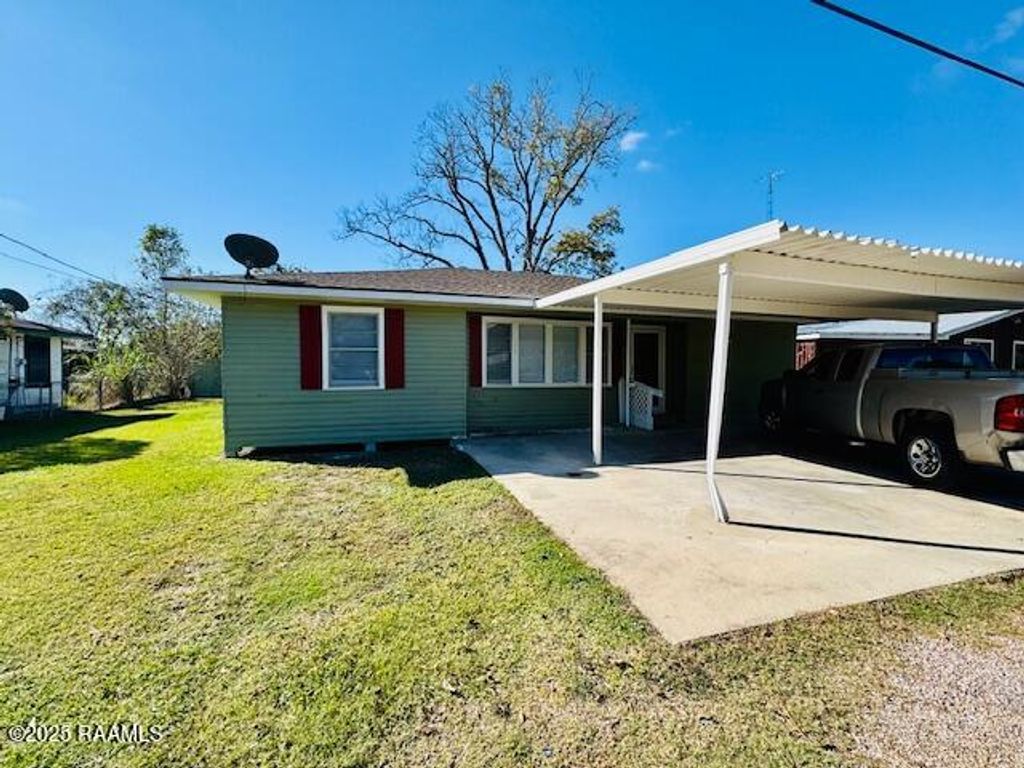 177 Midway Exit Drive, Opelousas, LA 70570