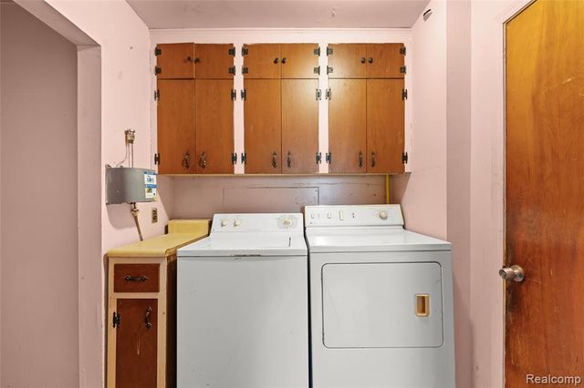 34846 John Hauk Street, Westland, MI 48185