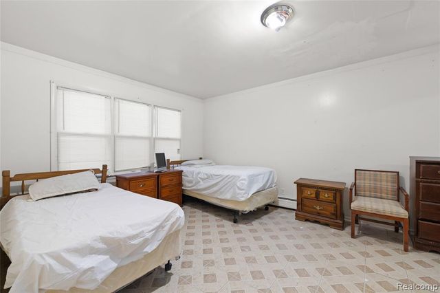 34846 John Hauk Street, Westland, MI 48185