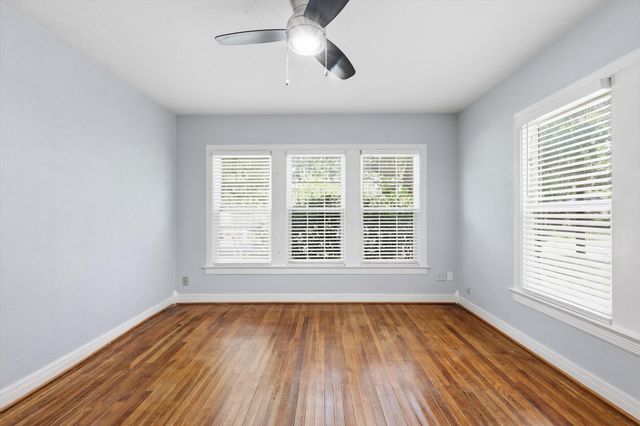 415 S Britain Road, Irving, TX 75060
