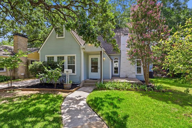 415 S Britain Road, Irving, TX 75060