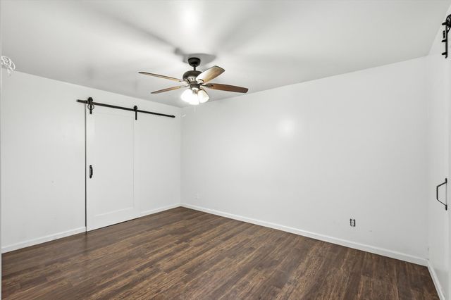 415 S Britain Road, Irving, TX 75060