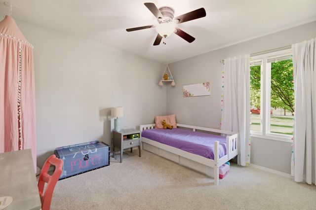 2414 N Covington Ct, Wichita, KS 67205