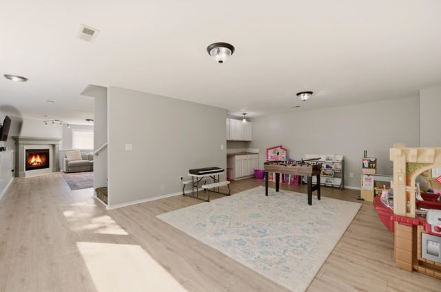 2414 N Covington Ct, Wichita, KS 67205