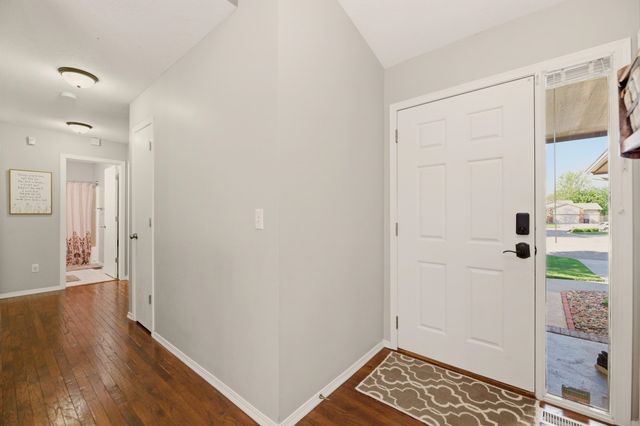 2414 N Covington Ct, Wichita, KS 67205