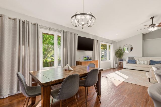 2414 N Covington Ct, Wichita, KS 67205