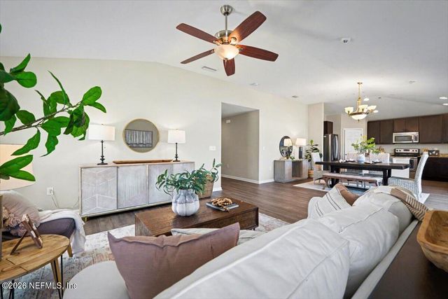 7401 STEVENTON Way, Jacksonville, FL 32244