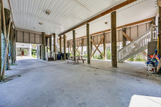 4725 Harmony Ln., North Myrtle Beach, SC 29582