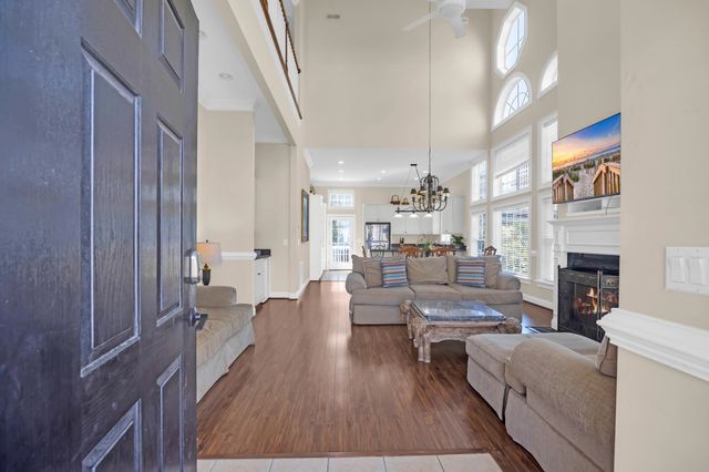 4725 Harmony Ln., North Myrtle Beach, SC 29582