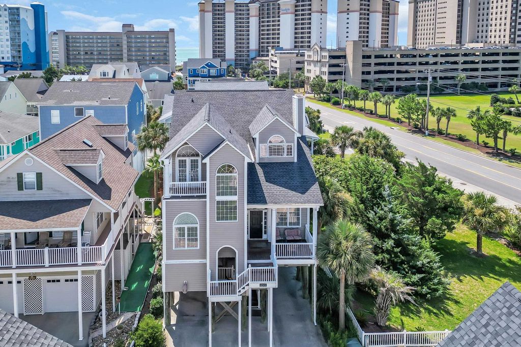 4725 Harmony Ln., North Myrtle Beach, SC 29582