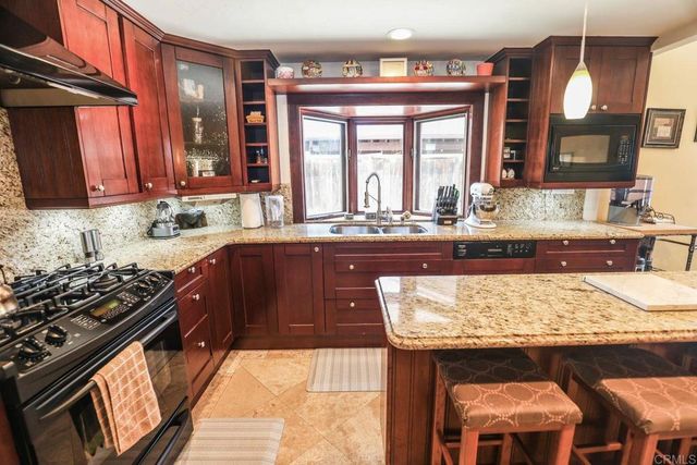 1560 CAVERN POINT, Chula Vista, CA 91911