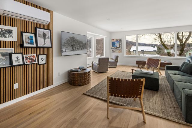 127 Shaw Hill Road, Stowe, VT 05672