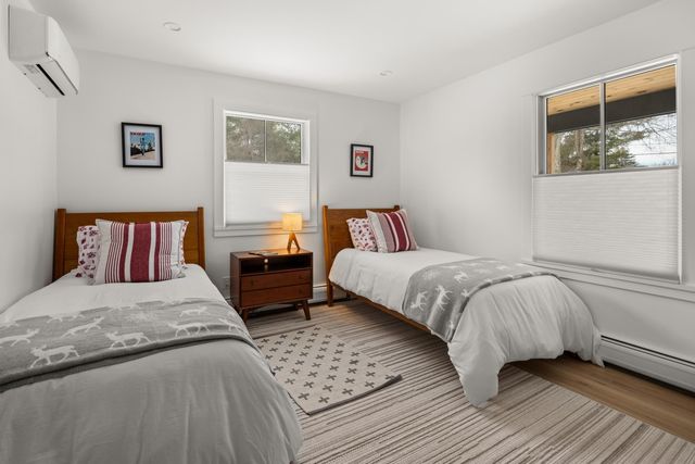 127 Shaw Hill Road, Stowe, VT 05672