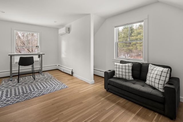 127 Shaw Hill Road, Stowe, VT 05672