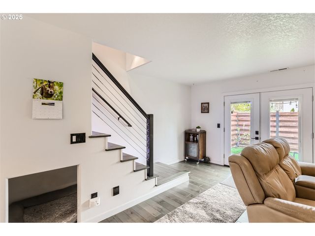 3163 Sw 199TH Ter, Beaverton, OR 97003