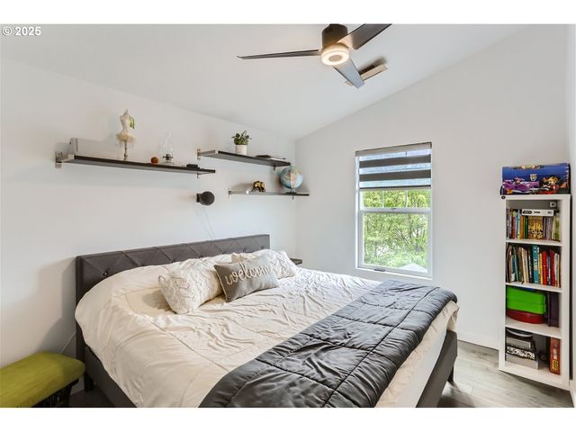 3163 Sw 199TH Ter, Beaverton, OR 97003