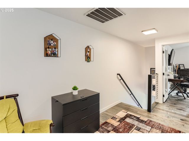 3163 Sw 199TH Ter, Beaverton, OR 97003