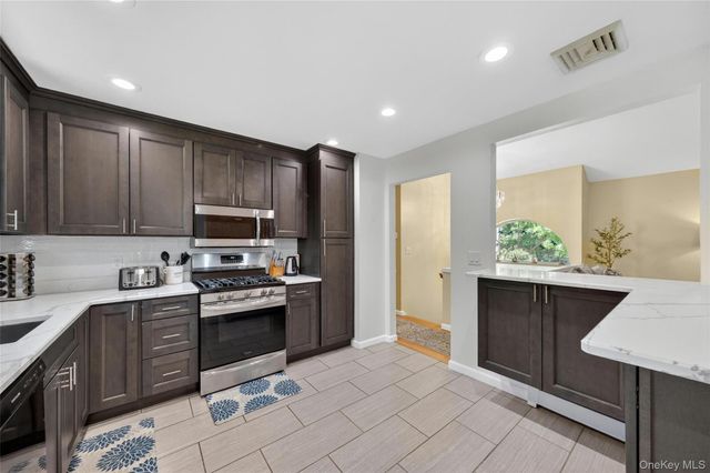 101 Brewer Road, Newburgh, NY 12550