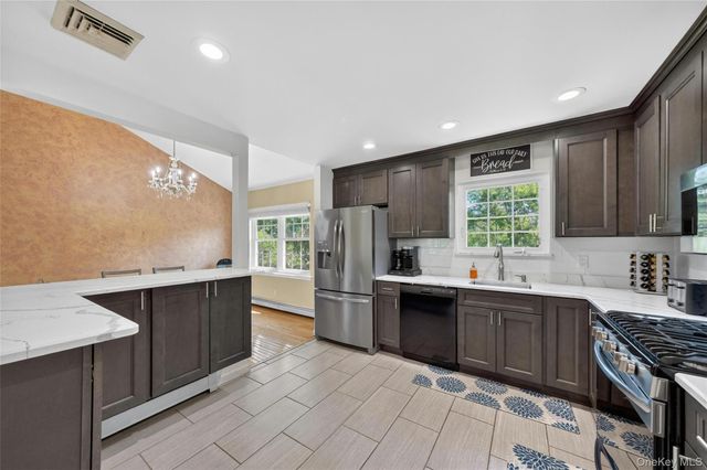 101 Brewer Road, Newburgh, NY 12550
