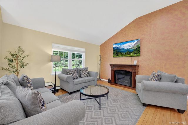 101 Brewer Road, Newburgh, NY 12550