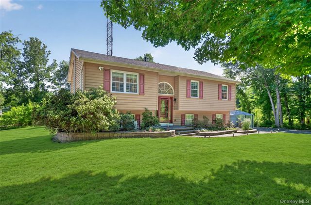101 Brewer Road, Newburgh, NY 12550