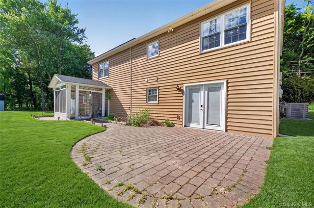 101 Brewer Road, Newburgh, NY 12550