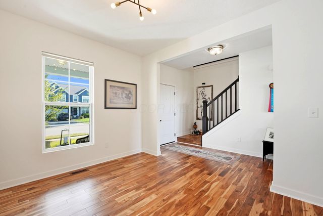 426 Bethpage Boulevard, Commercial Point, OH 43116