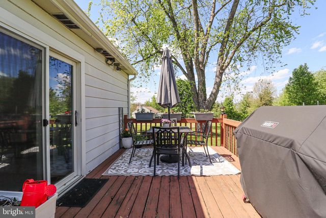 2777 ROOSEVELT AVE, York, PA 17408