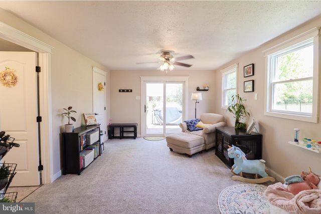 2777 ROOSEVELT AVE, York, PA 17408