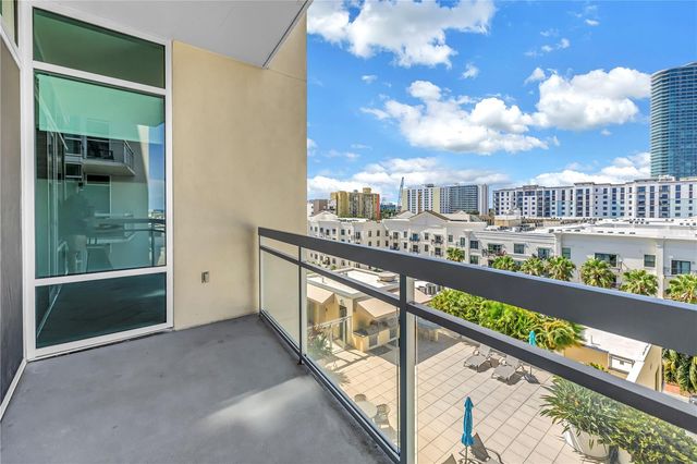 400 4TH AVENUE S 701, St Petersburg, FL 33701