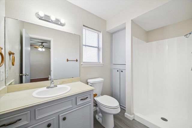 13746 Drakewood Drive, Sugar Land, TX 77498