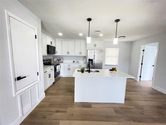 2952 MORRIS DRIVE, Bartow, FL 33830