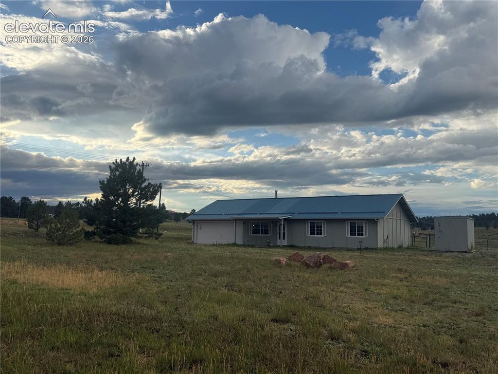 17 Garfield Circle, Florissant, CO 80816 — photo 4