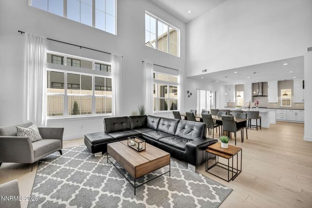 5445 Side Saddle Trail, Reno, NV 89511