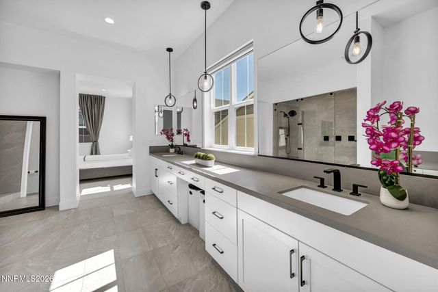 5445 Side Saddle Trail, Reno, NV 89511
