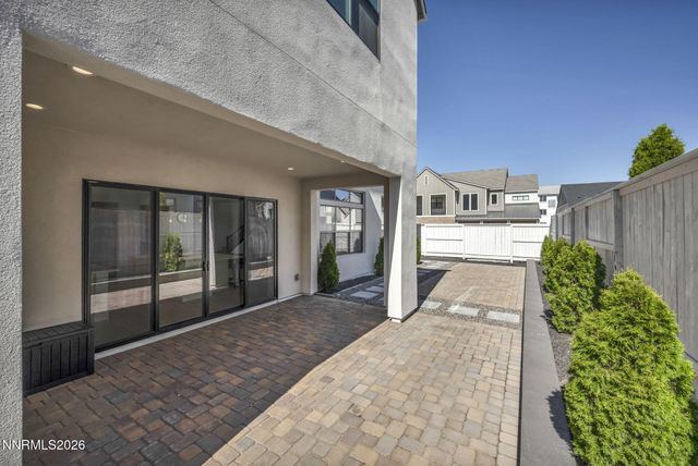 5445 Side Saddle Trail, Reno, NV 89511