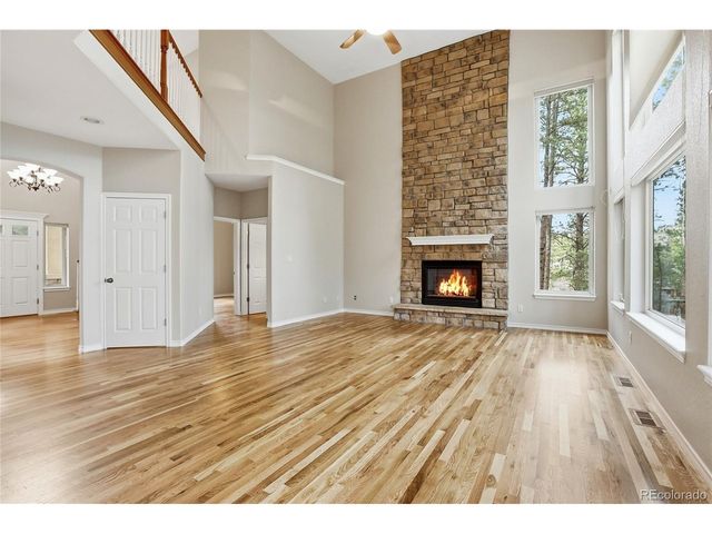 4163 Cheyenne Dr, Larkspur, CO 80118