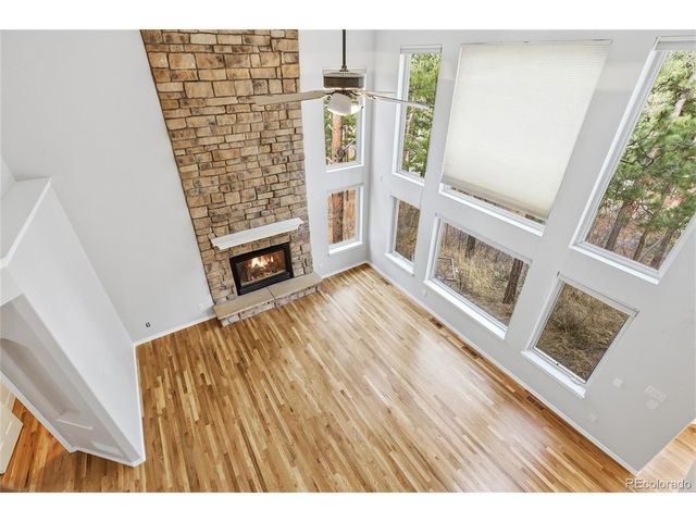 4163 Cheyenne Dr, Larkspur, CO 80118