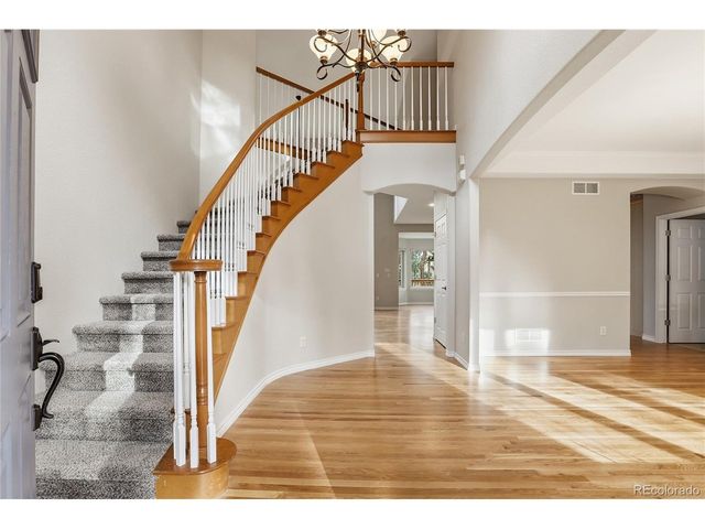 4163 Cheyenne Dr, Larkspur, CO 80118